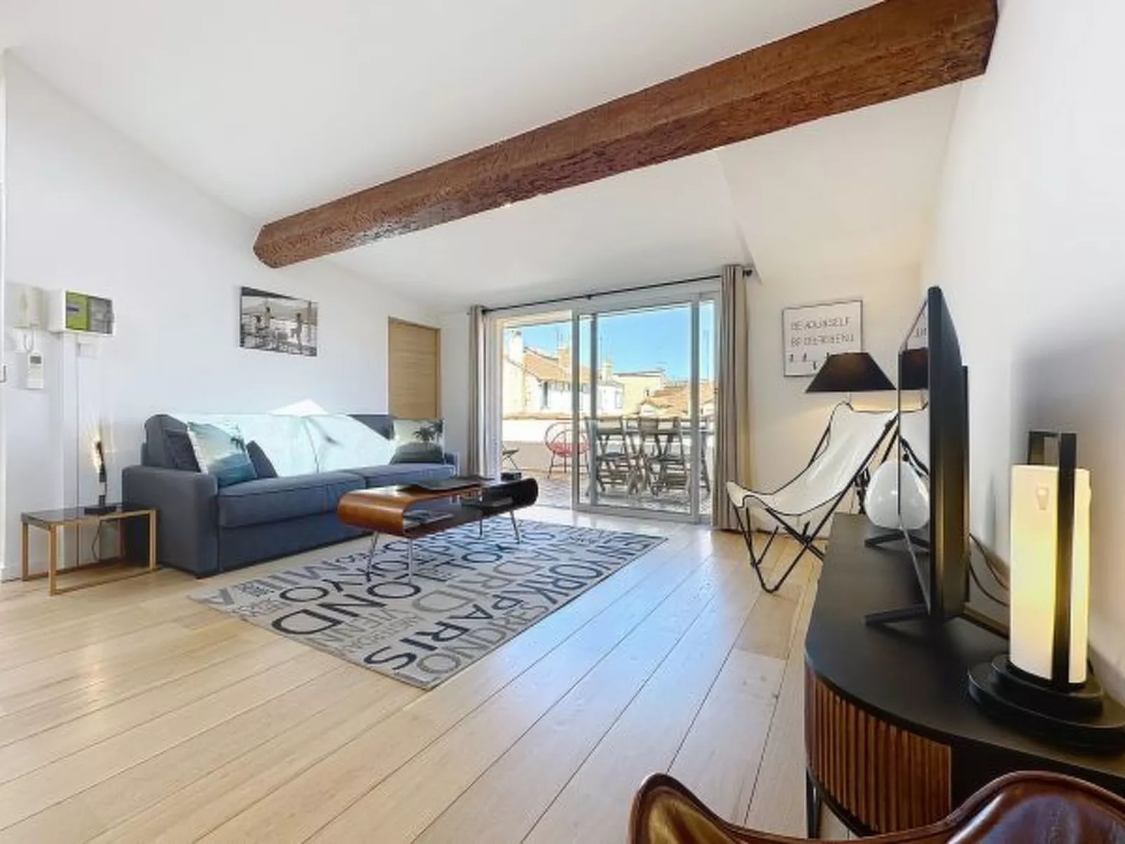 Penthouse 1 bedroom rue d'Antibes 214 - Image-tags.info