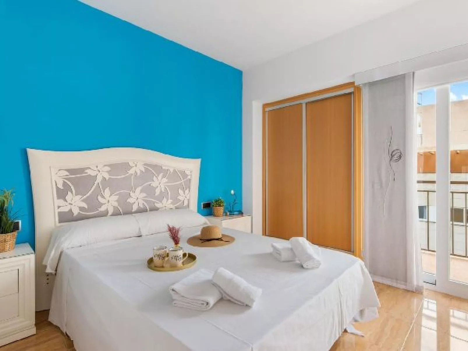 Apartament Pondarosa - PlusHolidays - Image-tags.info