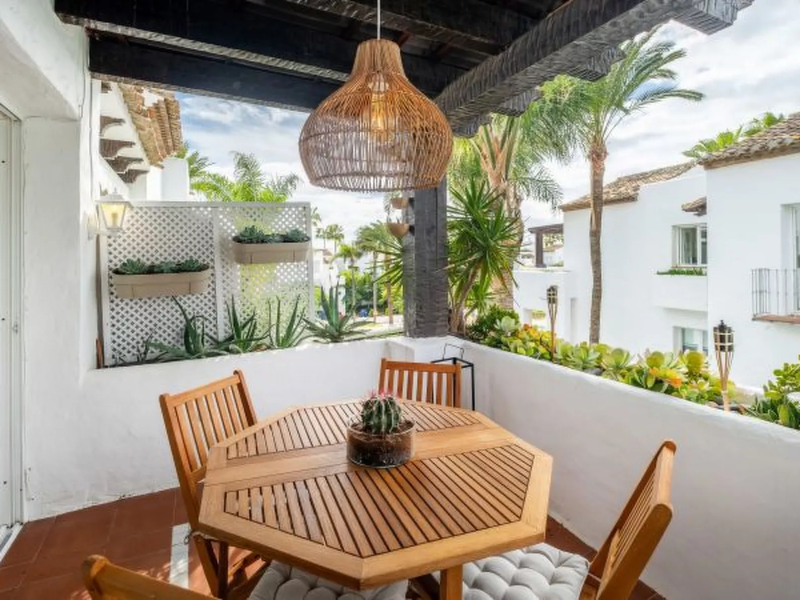 Costalita - Image-tags.info