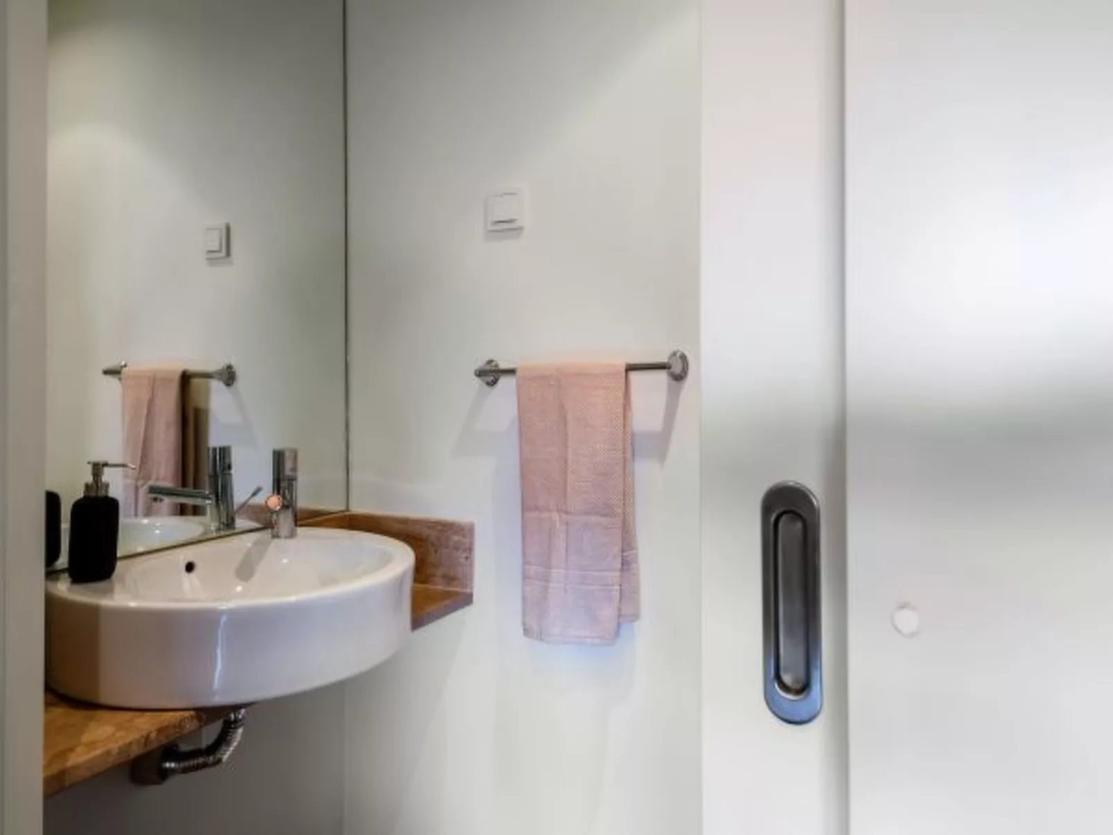 L'Orangerie - Inside