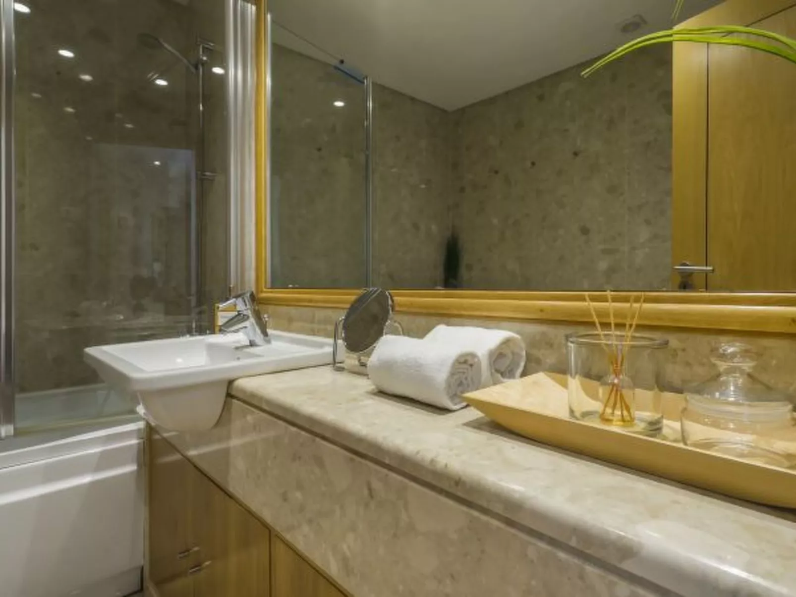 Sesimbra Prime Apartment - Inside