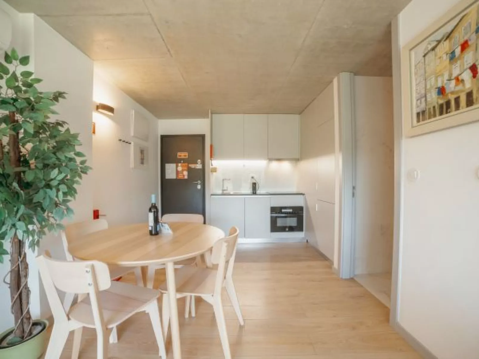 AMAZING DESIGN GARDEN with POOL by VACATIONY - Inside