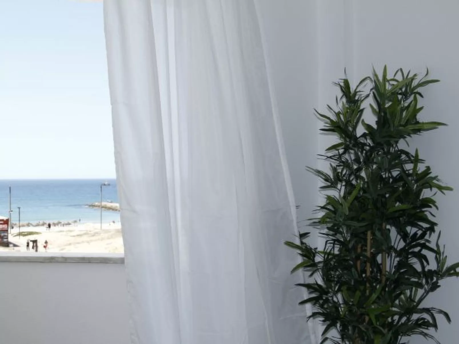 Caparica Sea View Apartment - Outside