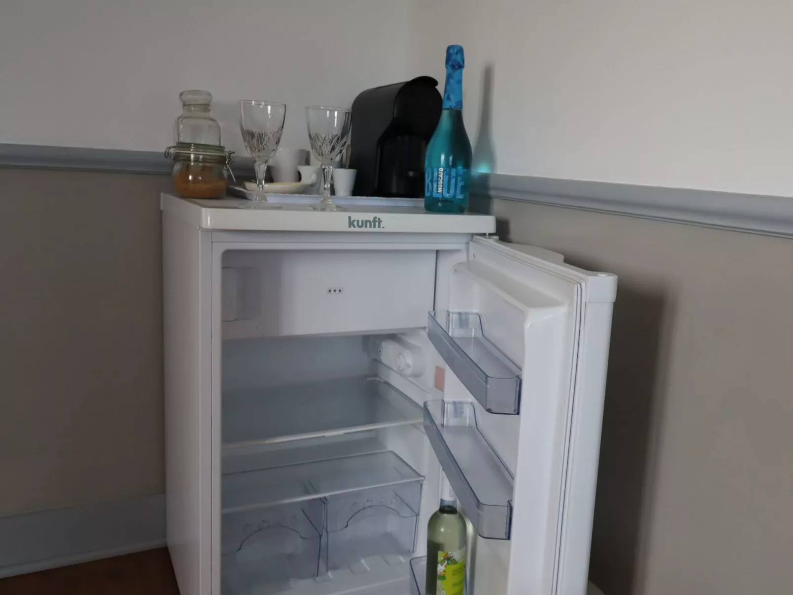 Luxuriöses Apartment Bed and Breakfast mit Küche - Drinnen