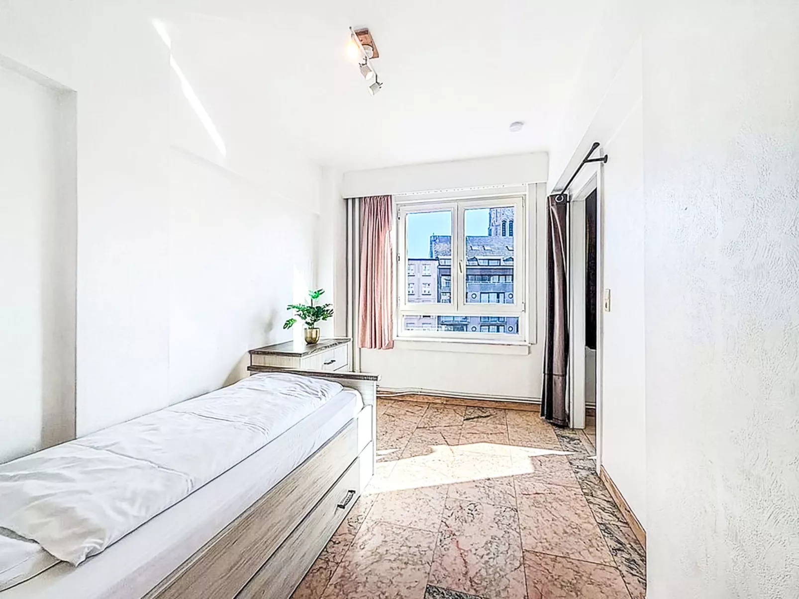 Centrally located "Scarphout 3G" - Drinnen