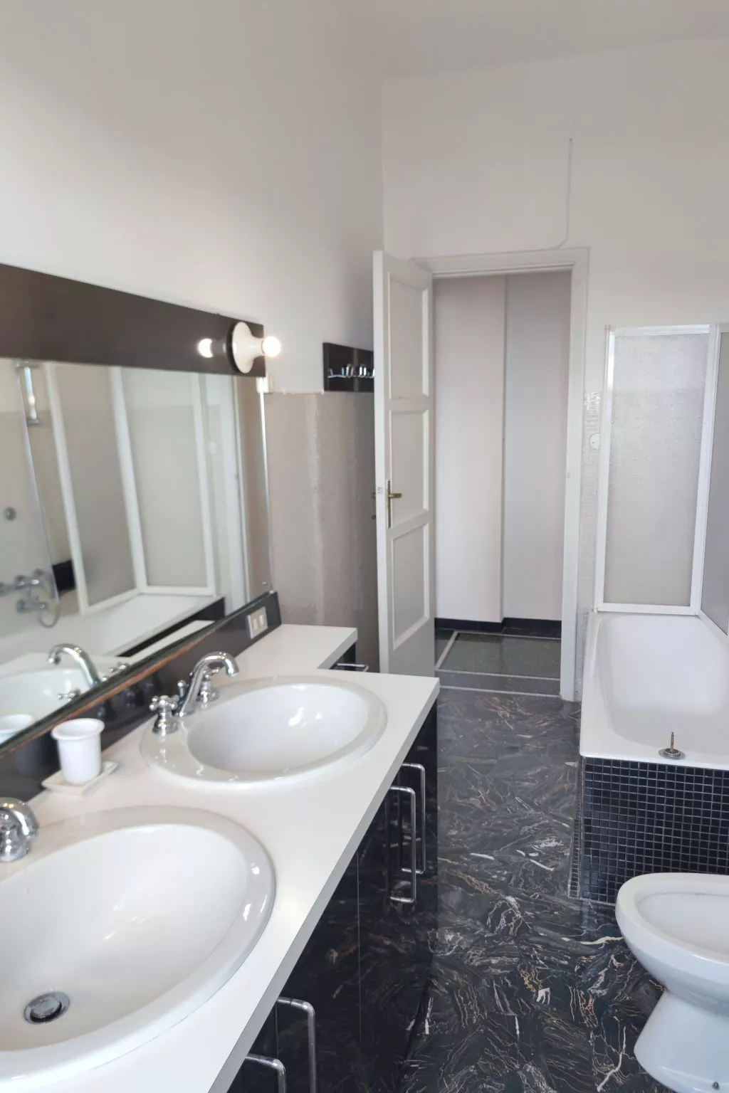 Für 6 Personen ca. 120 m&sup2; in Rapallo, Ligurien (Riviera di Levante) - Image-tags.info