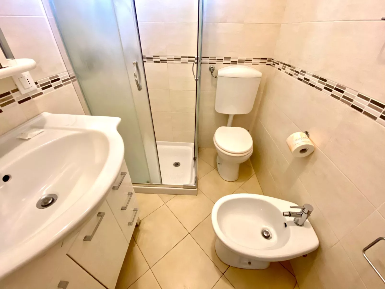 Für 4 Personen ca. 26 m&sup2; in Lido delle Nazioni, Emilia-Romagna (Provinz Fe - Inside