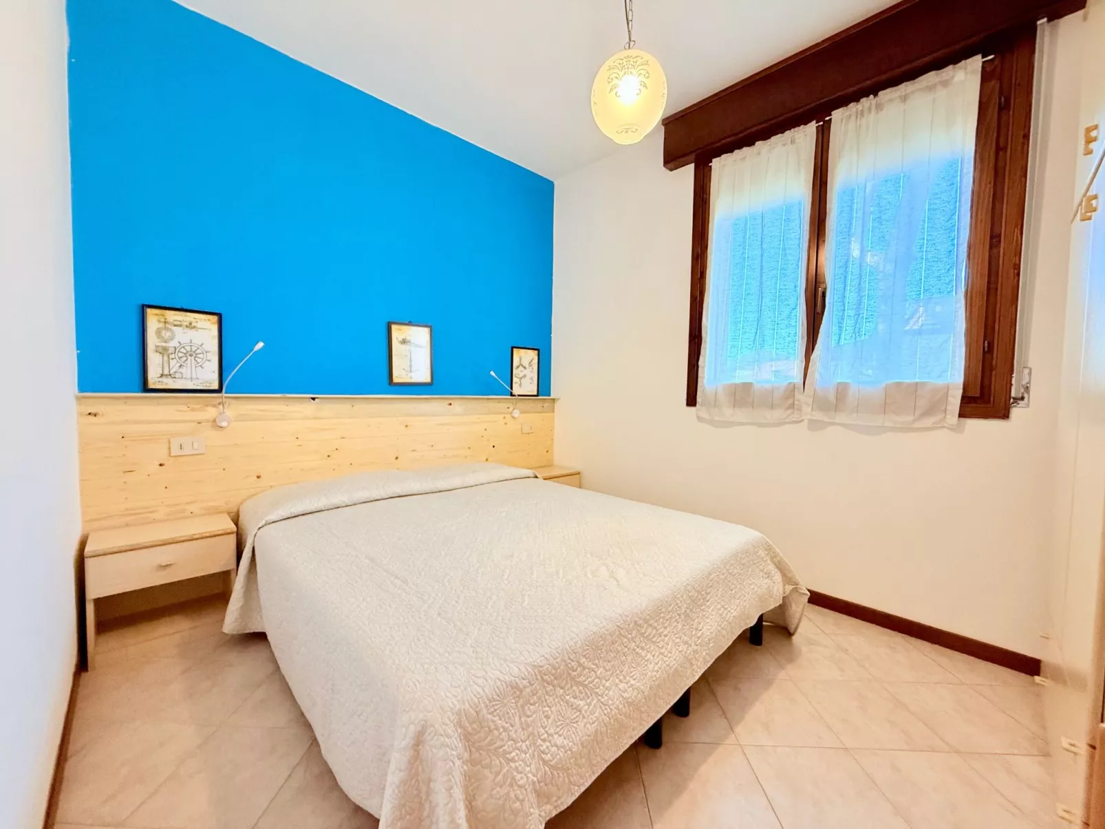 Chalet, Terrasse mit Kamin, privater Garten - Dedans