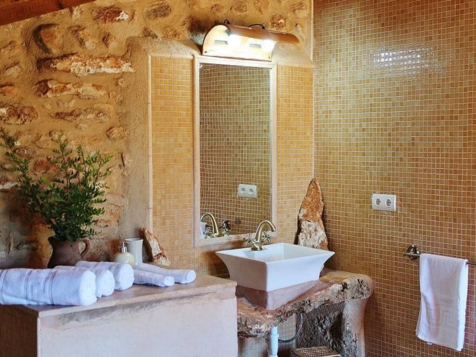 Finca "Son Gabriela" mit eigener Terrasse - Drinnen