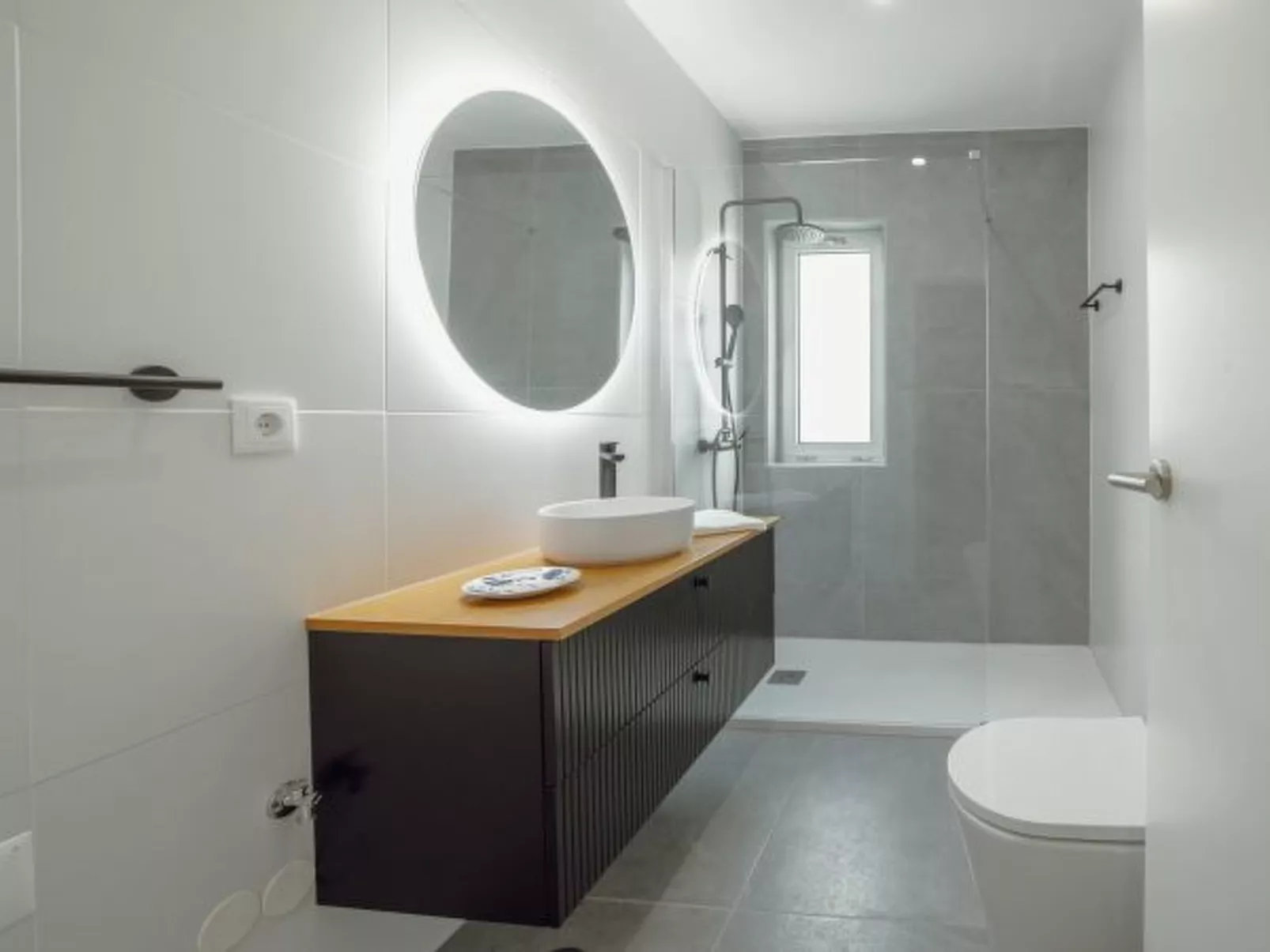 CRYSTAL PALACE GARDEN STYLISH APARTMENT - Inside