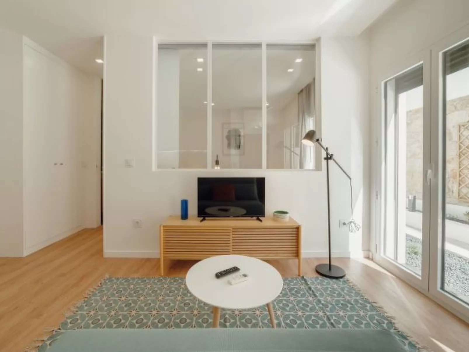 COURTYARD OPORTO DESIGN APARTMENT H - Inside