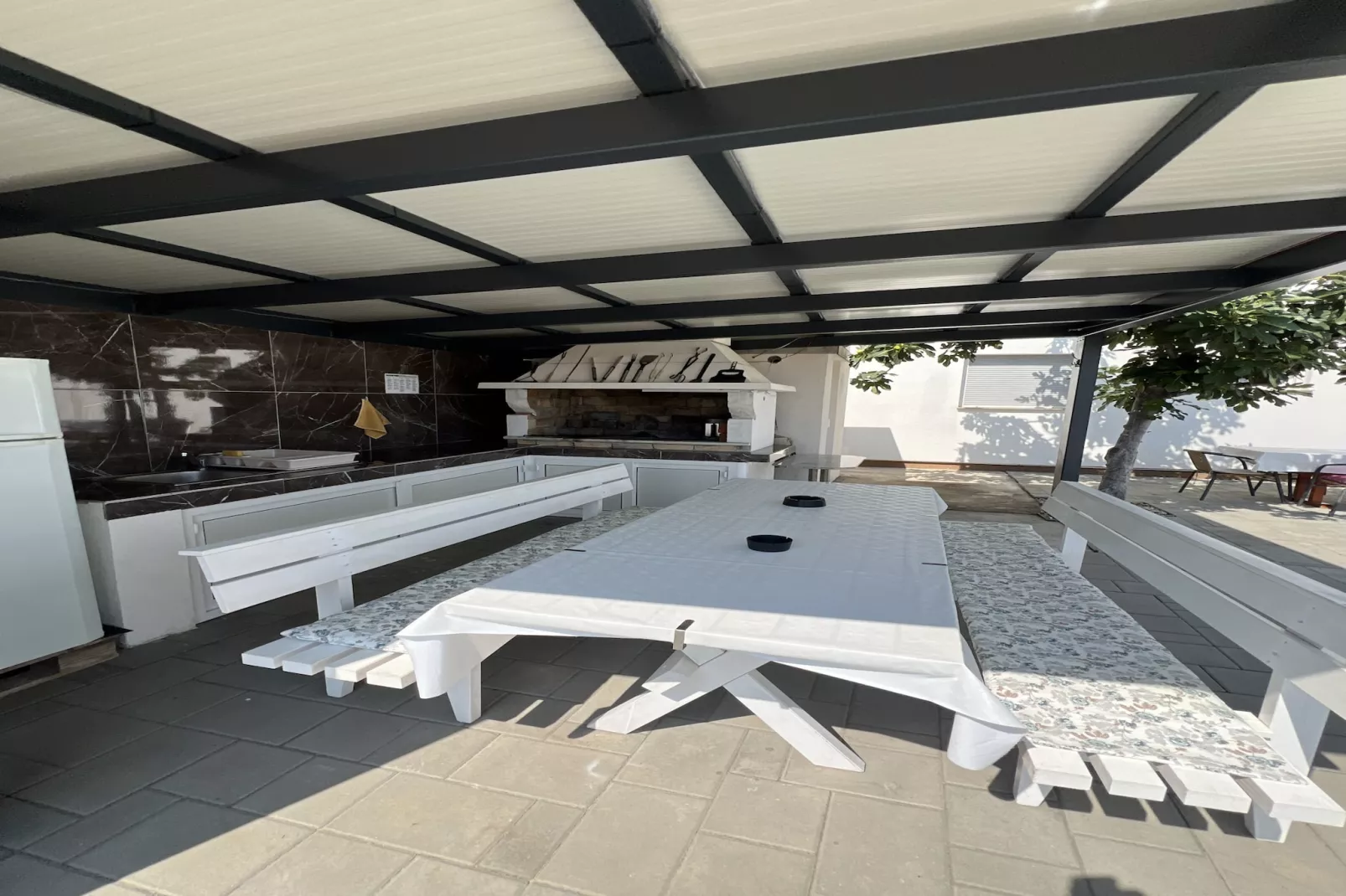 Apartment Lavaran 1 - Im Freien