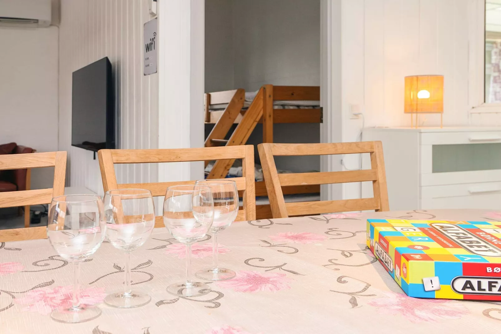 Strandflucht mit Pool -- By Traum Ferienwohnungen - Innenbereich