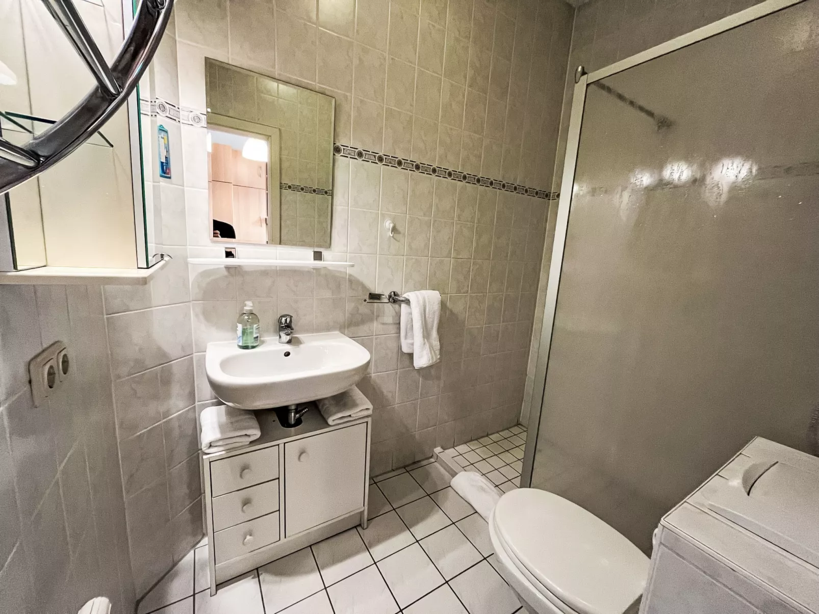 Bergstraße - Drinnen