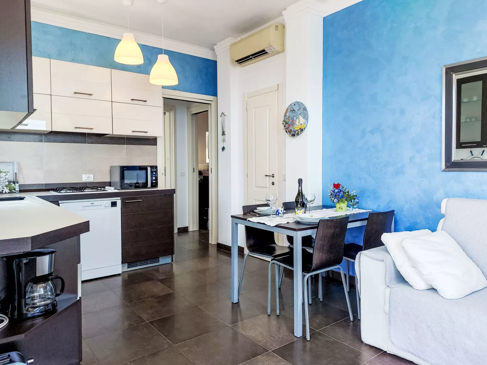 Ulivi sul Mare - Drinnen