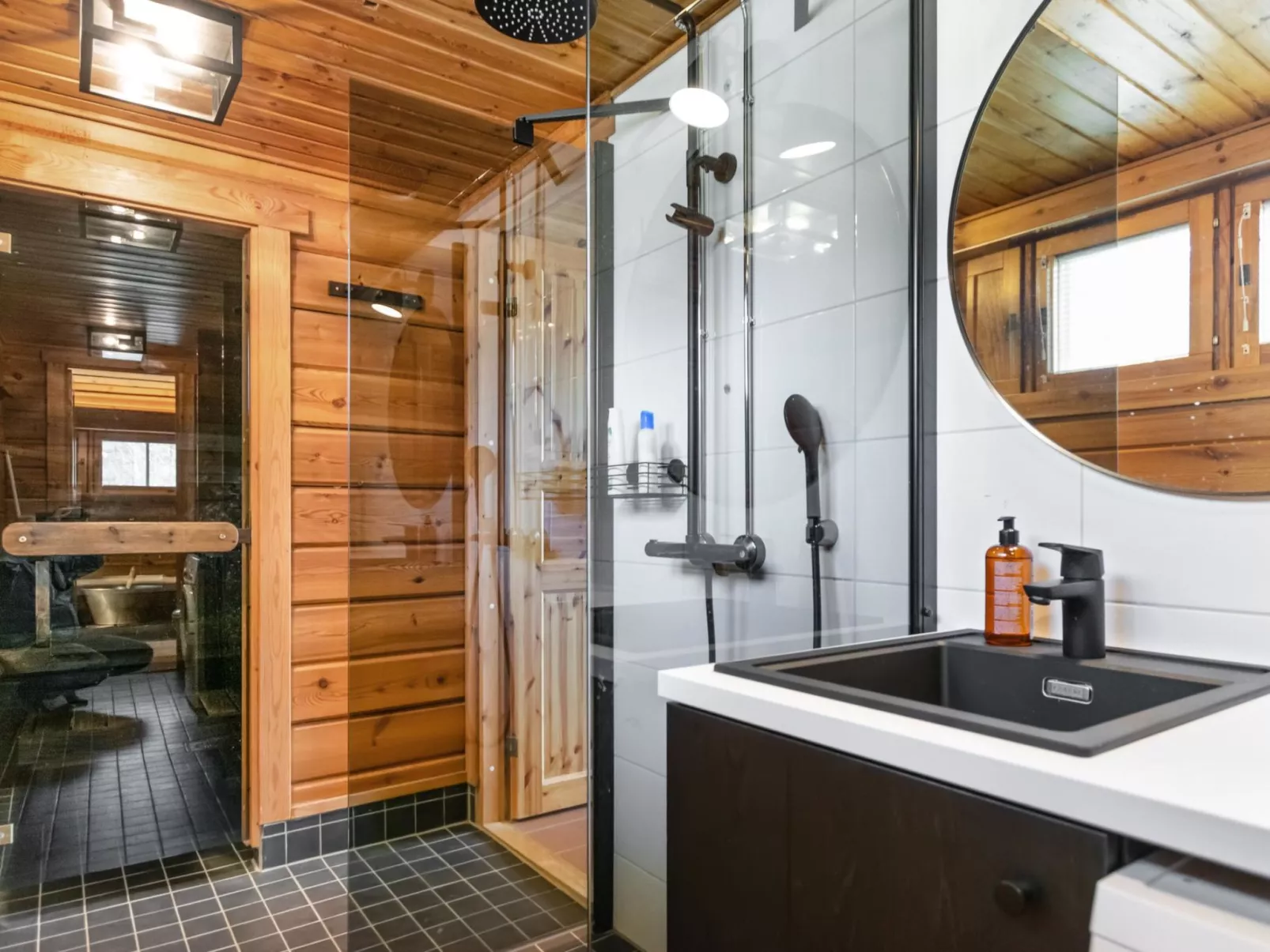 Villa virkeä - Inside