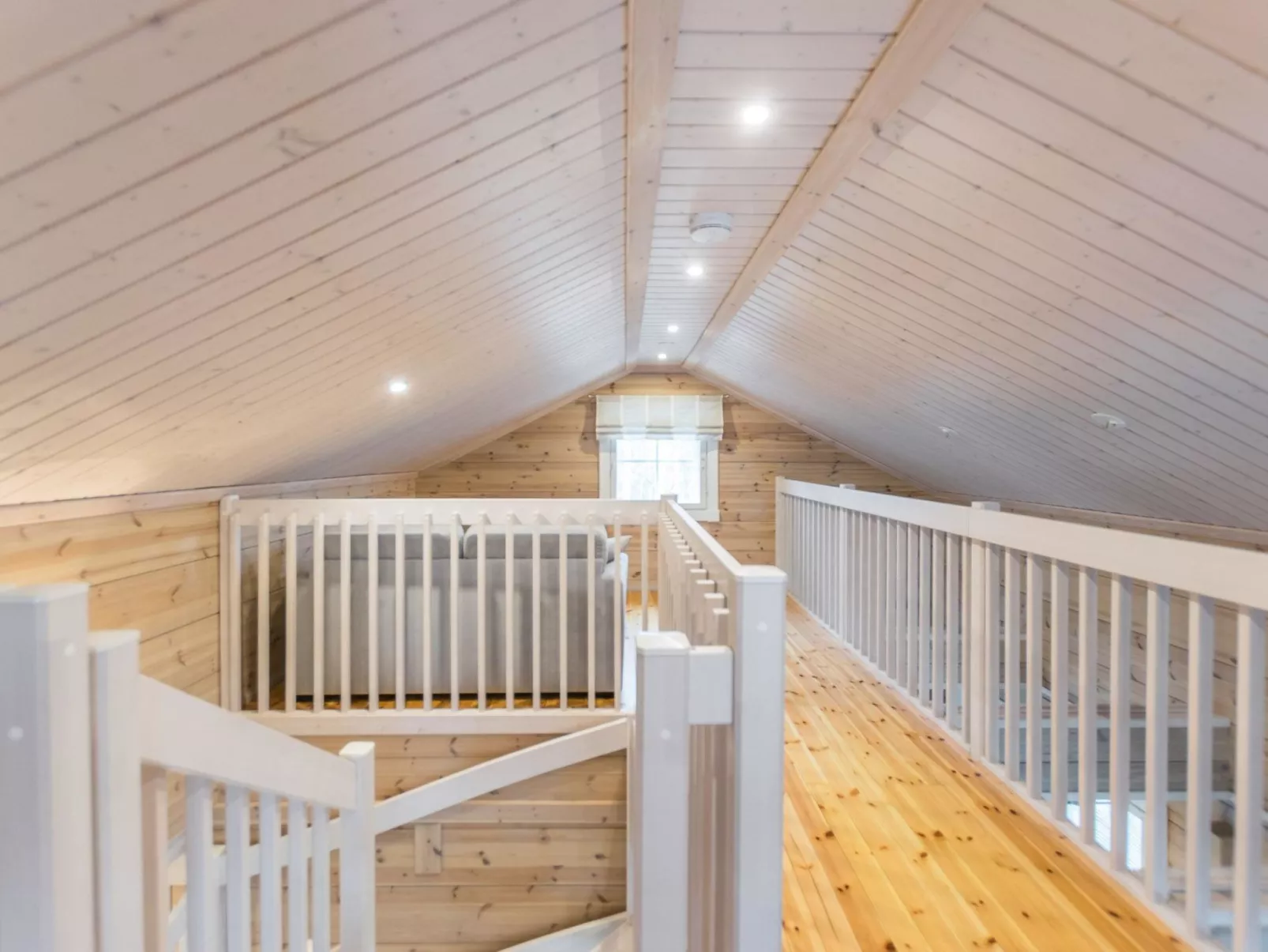 Villa iloinen - Inside