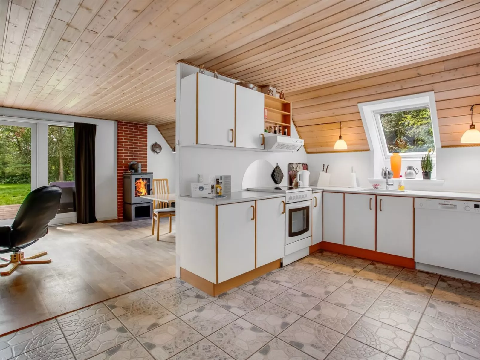 "Hannele" - 10km from the sea - Drinnen