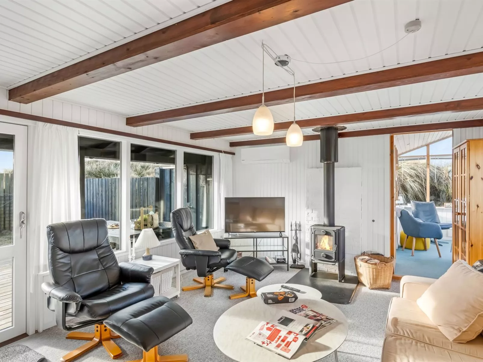 "Pihla" - 150m from the sea - Inside