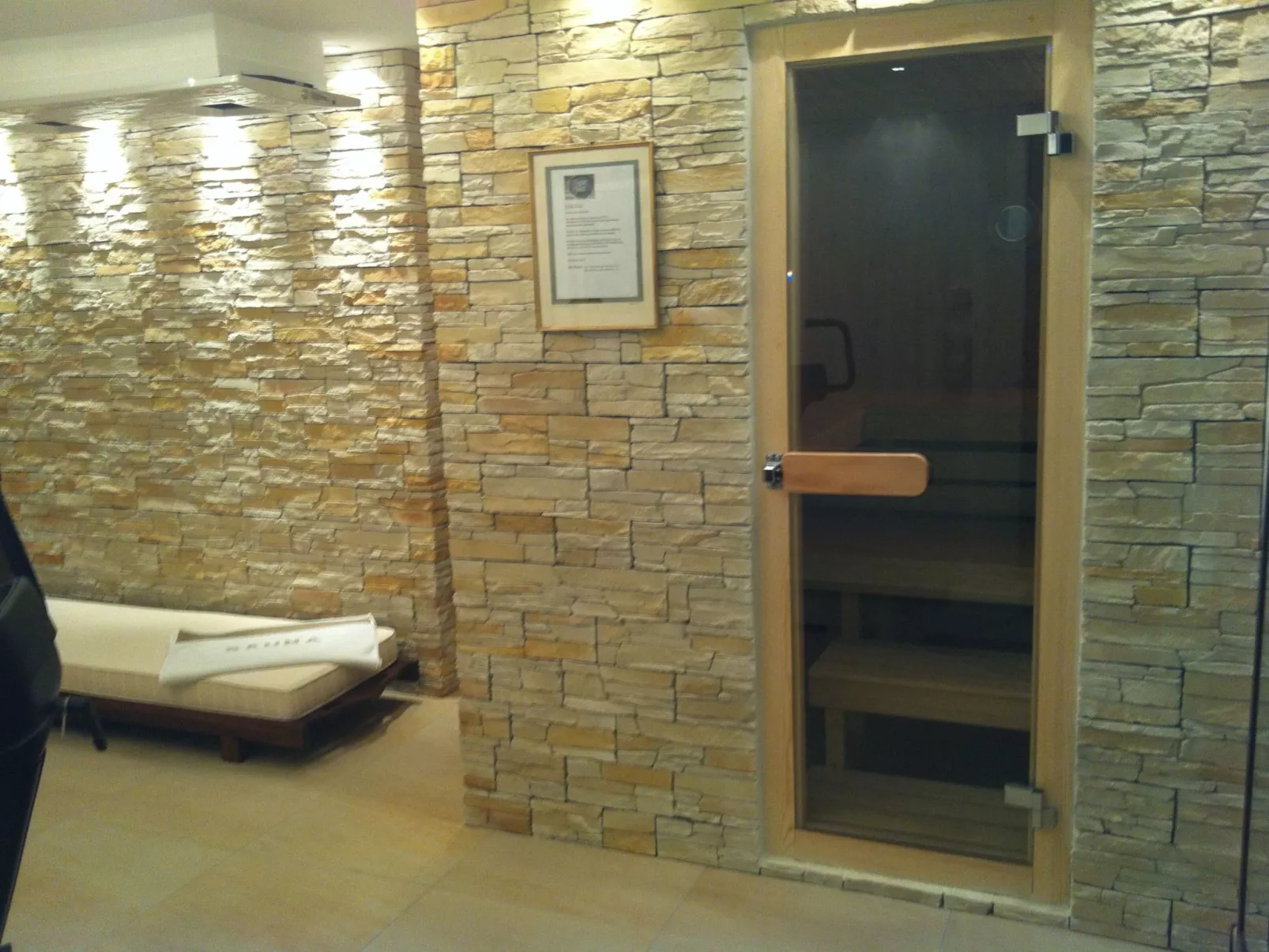 Idyllische Ferienwohnung in sonniger Hanglage - Drinnen