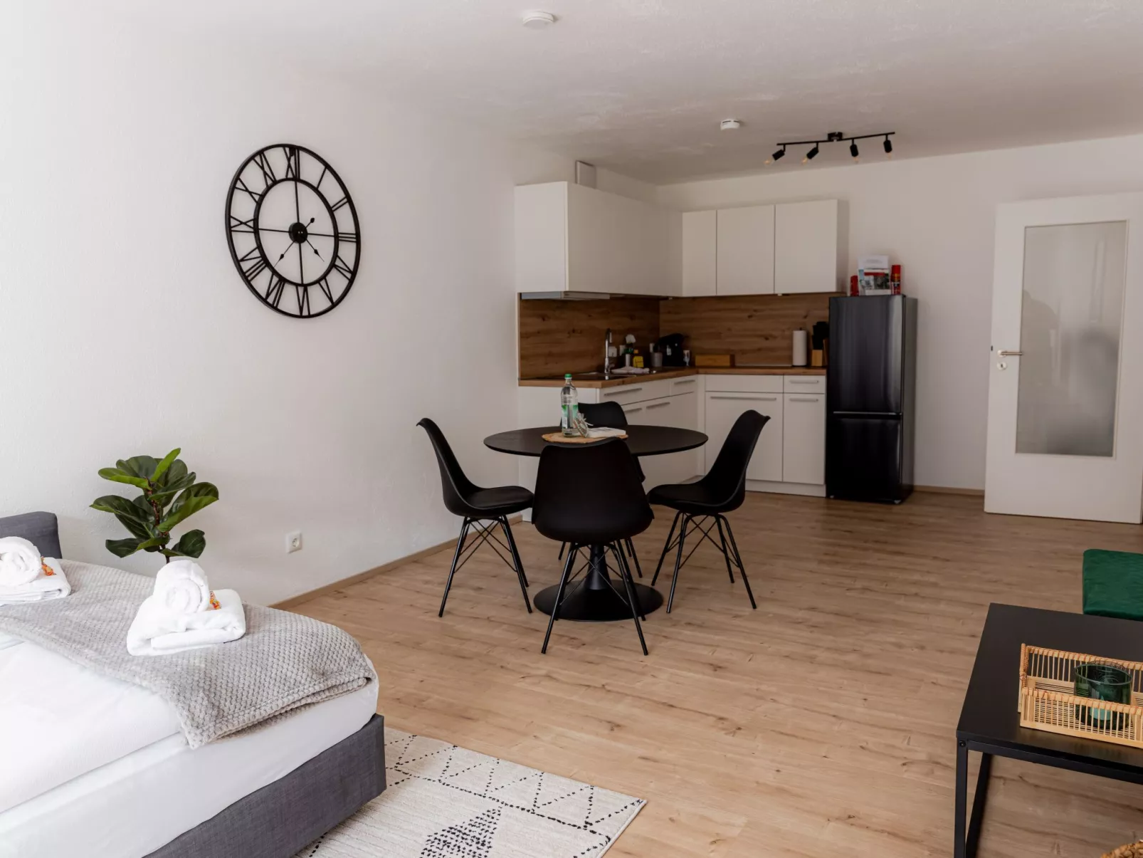 Come4Stay Passau - 2 Zimmer - bis zu 4 Gäste - Image-tags.info