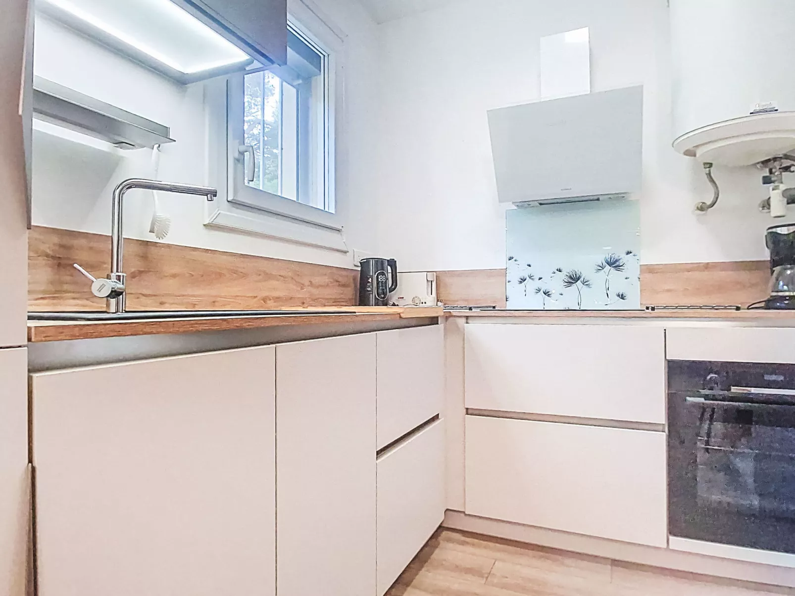 Les trinquettes - Drinnen