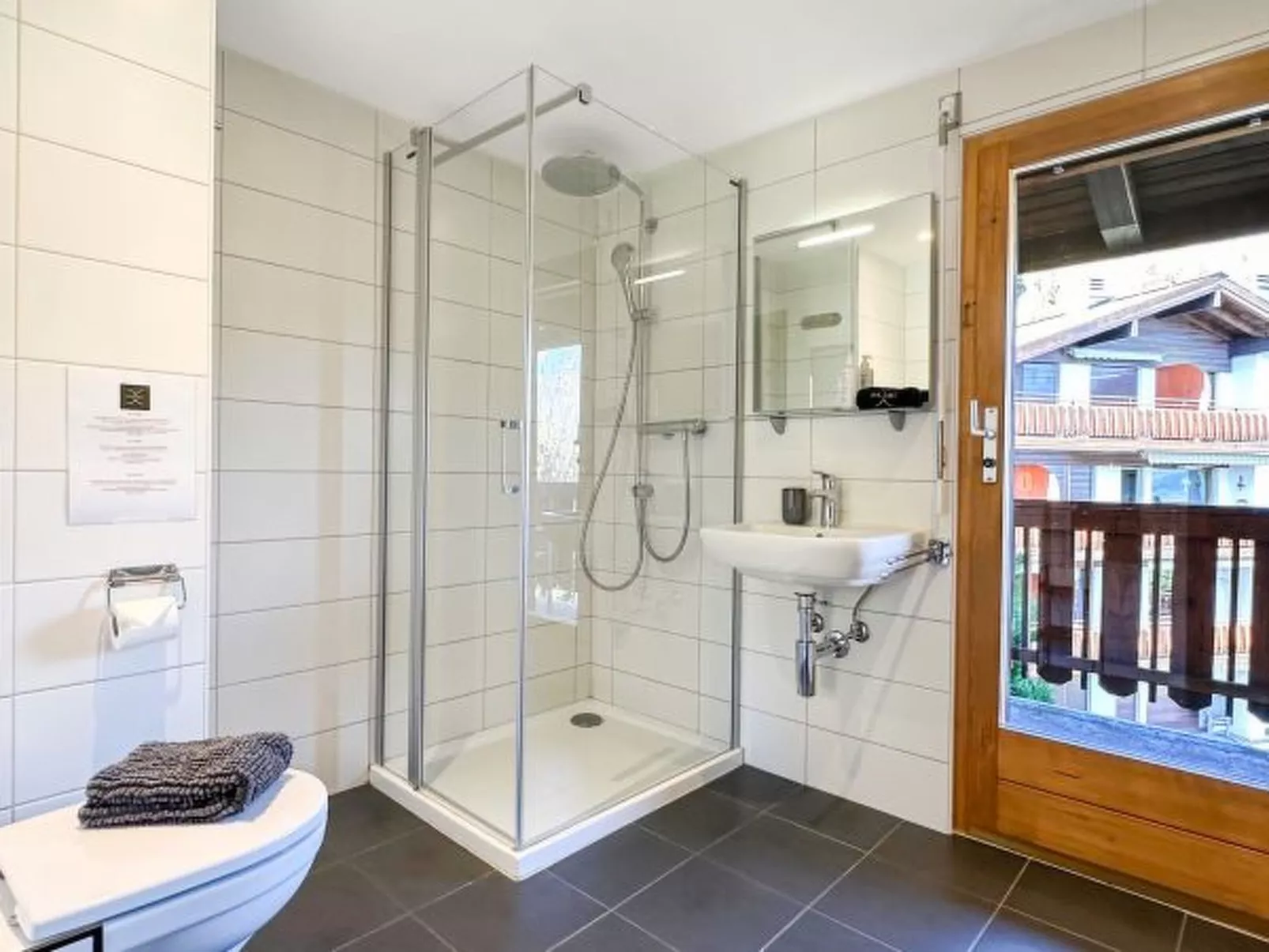 Mirador Alpine Horizon -Crans Montana- Swiss Alps - Drinnen