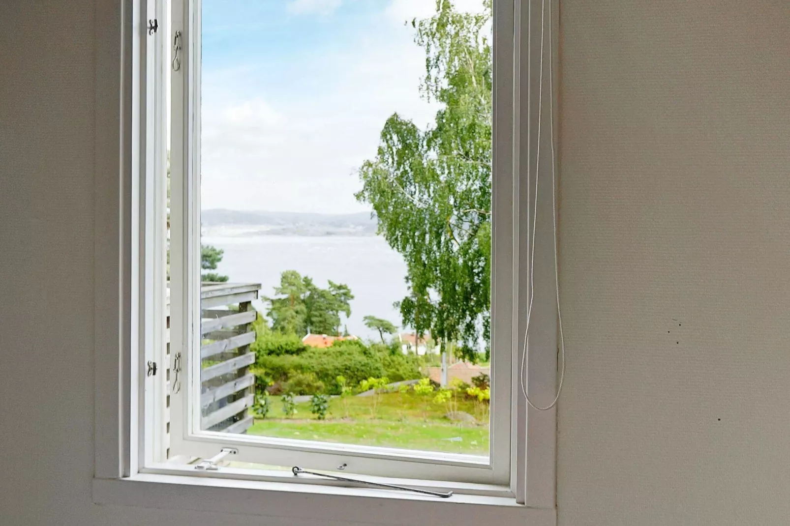 4 person holiday home in Höviksnäs-Indoor