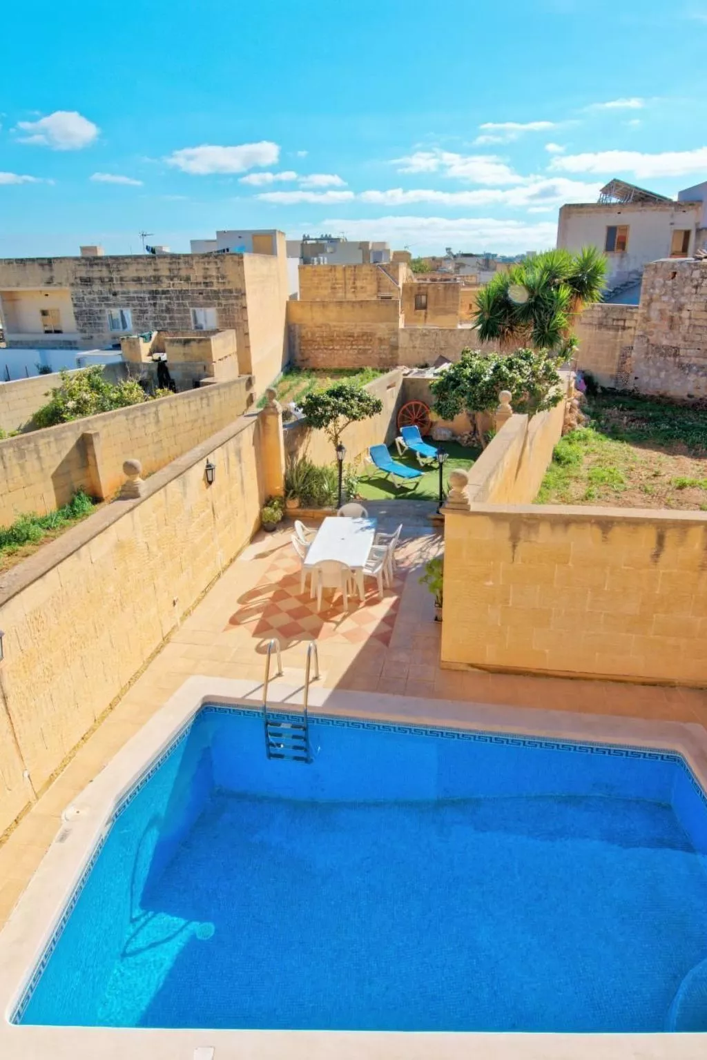 Villa Harruba - Draußen