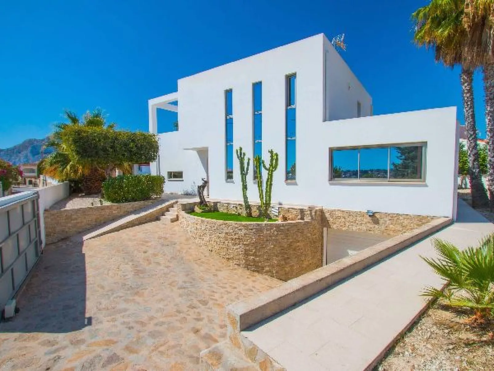 Villa Athos - PlusHolidays - Image-tags.info