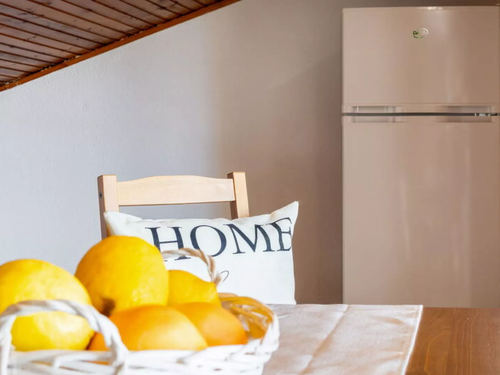 Sopraloreto Apartment - Dedans