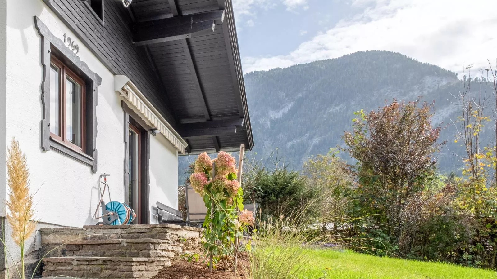 Chalet Pölven-Exterior summer