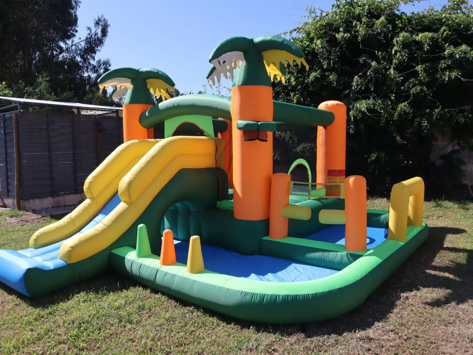 2-Zimmer-Wohnung beheizter Pool - Draußen