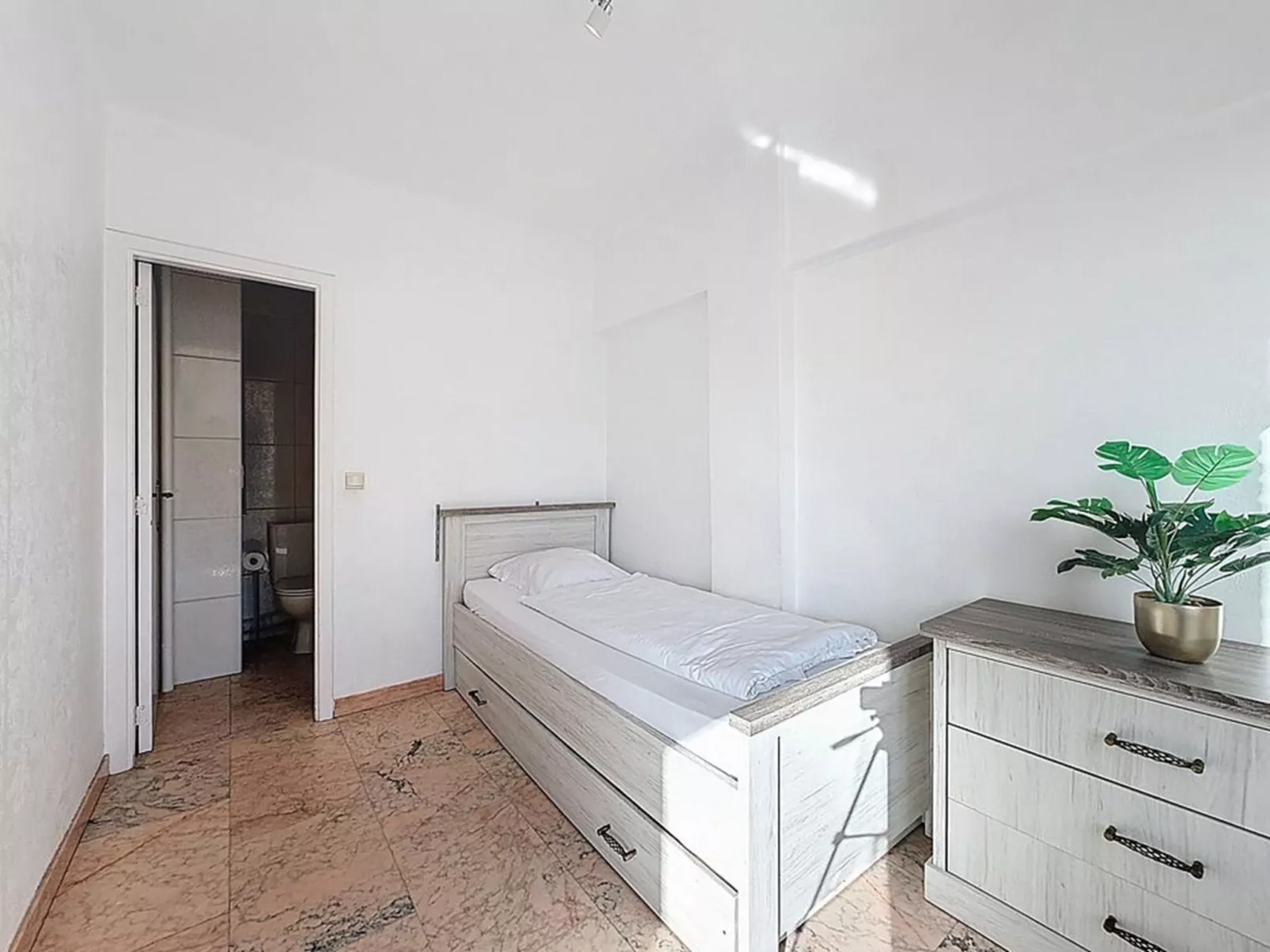 Centrally located "Scarphout 3G" - Drinnen