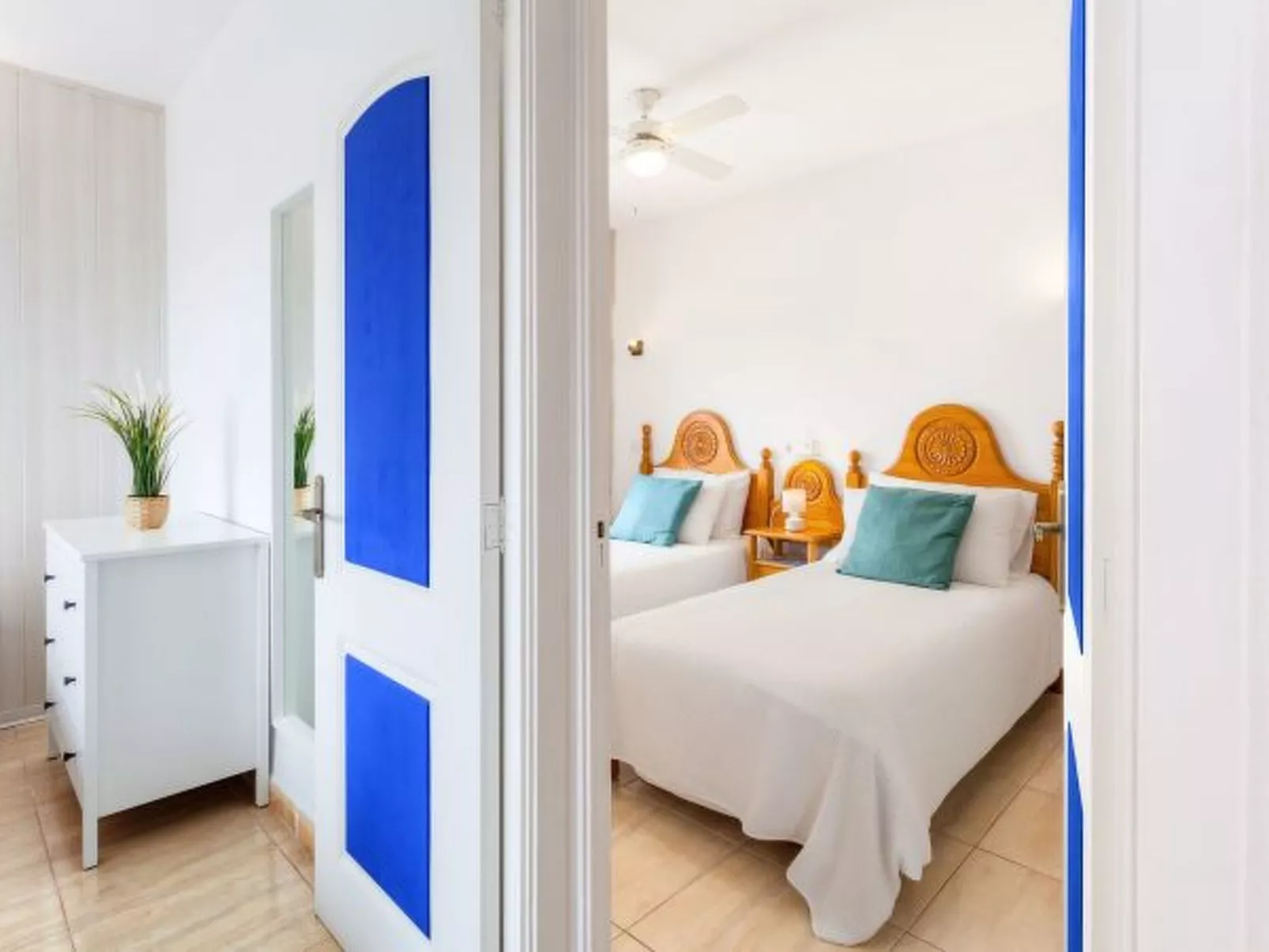 La Ola Beach House - Image-tags.info