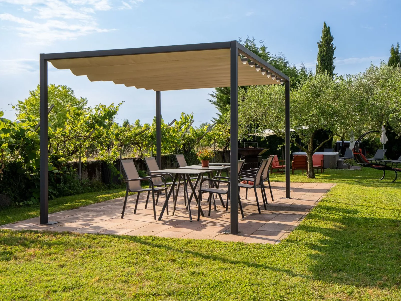 Zimmer mit Bad in einer Einrichtung mit Wellness-Center - Dehors