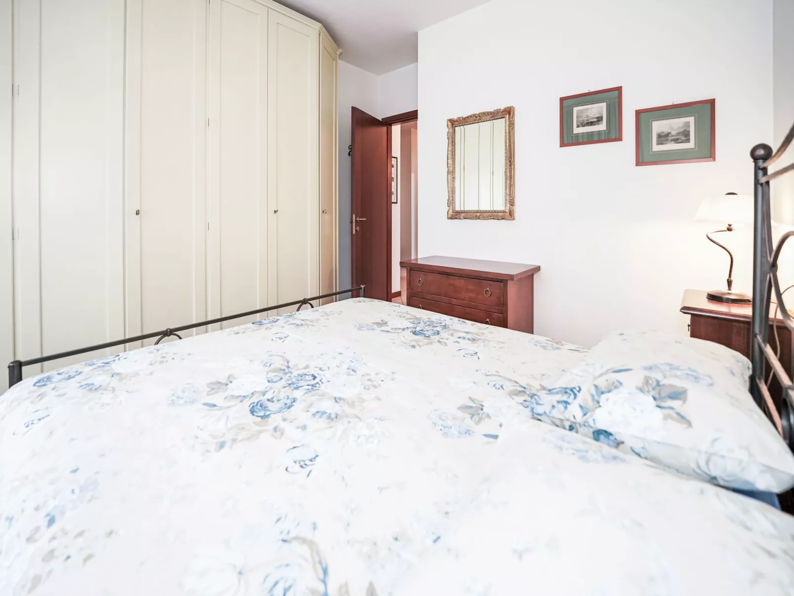 Grandmother's house - Drinnen