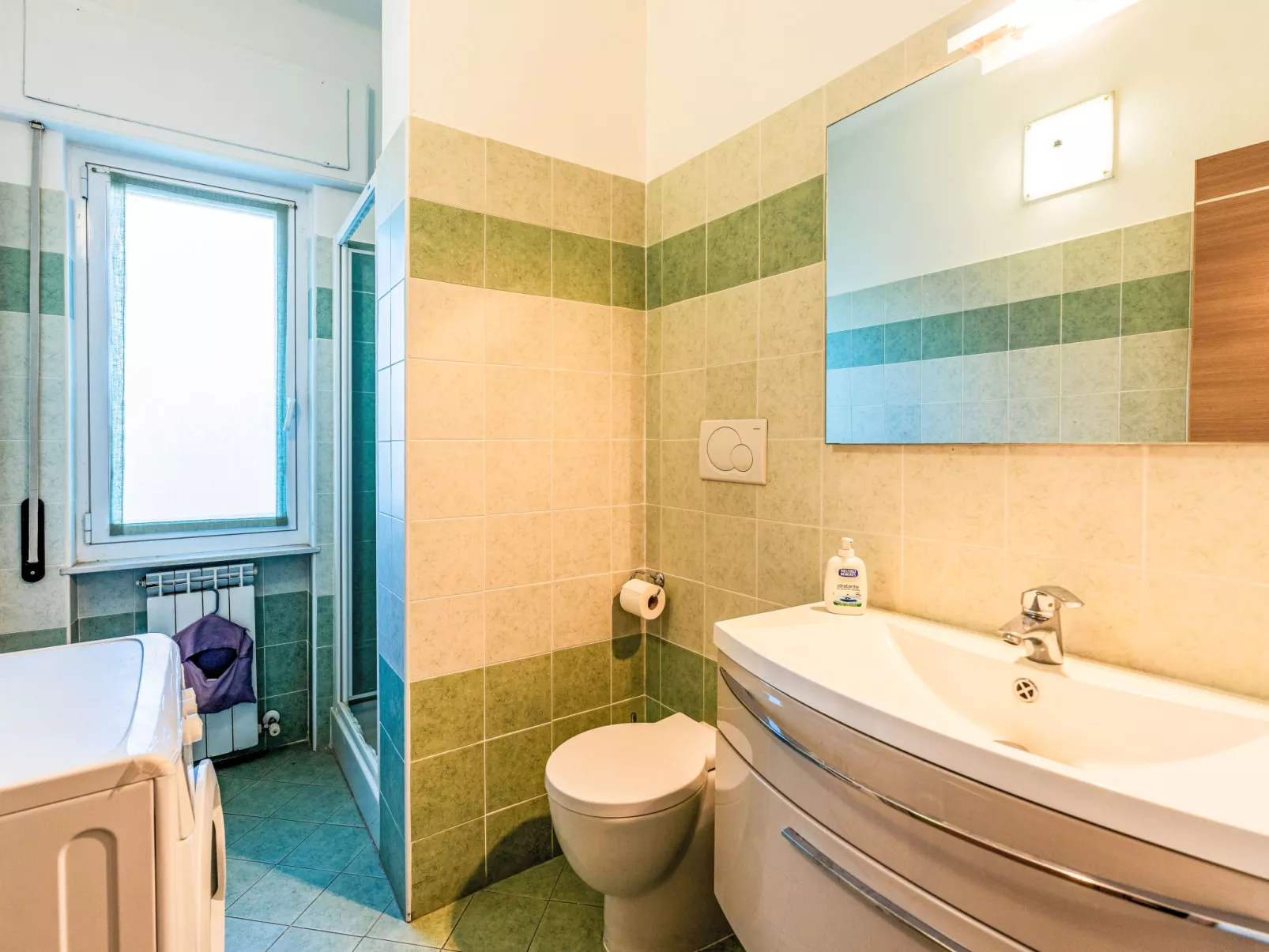 Holiday Home - Inside