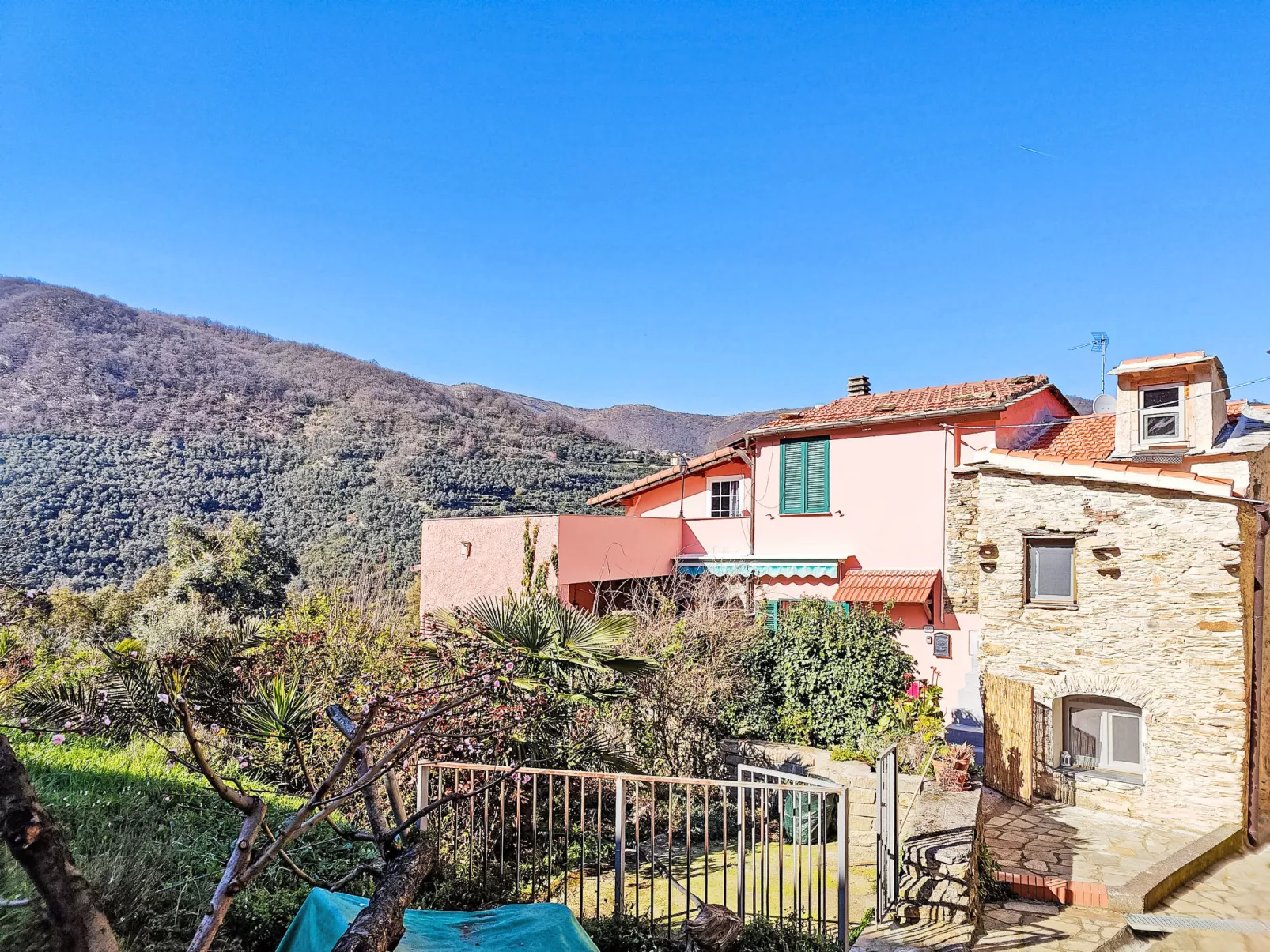 Casa Oreggi - Outside