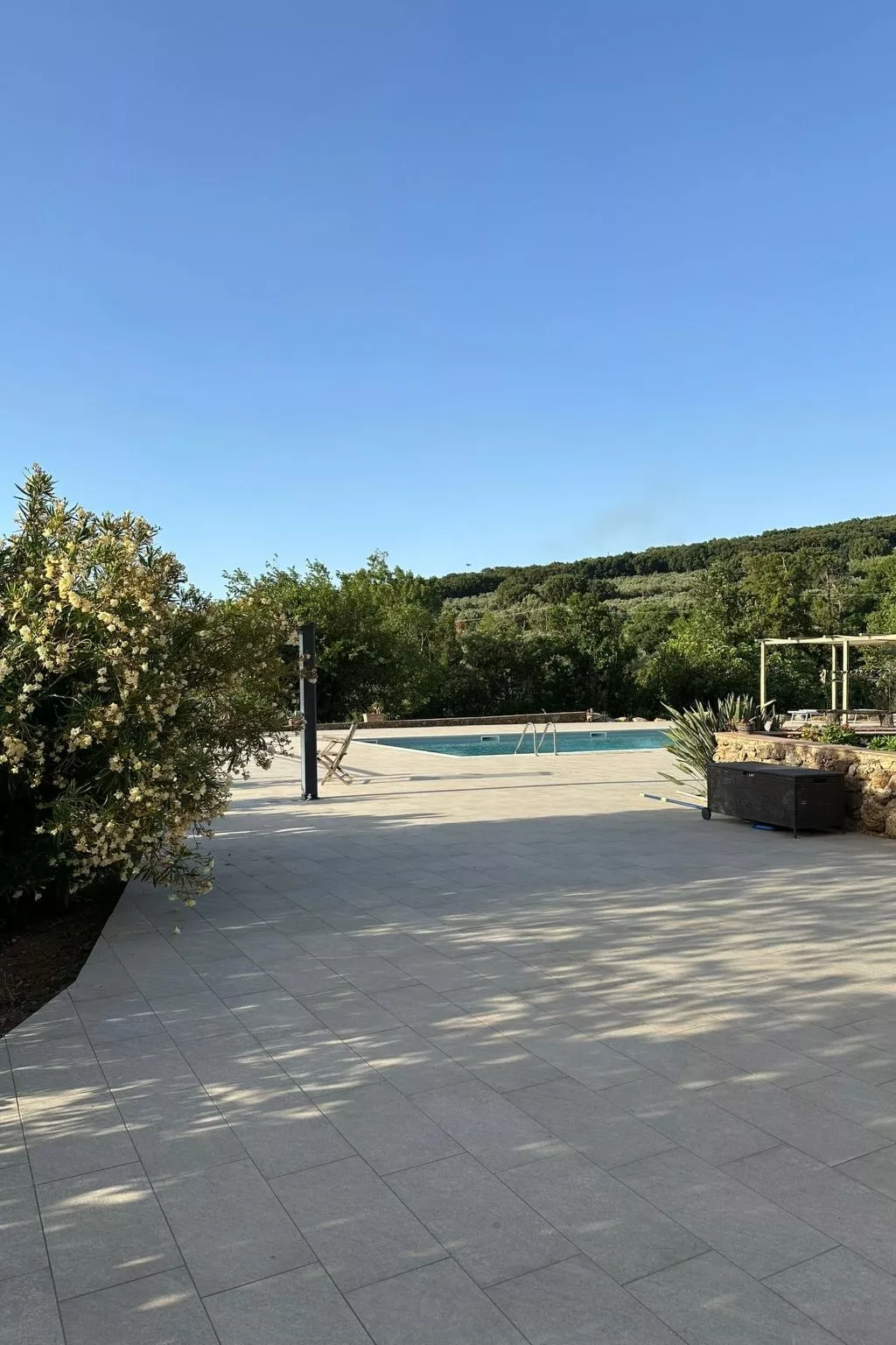 Tolles Reihenhaus im Olivenhain - Draußen