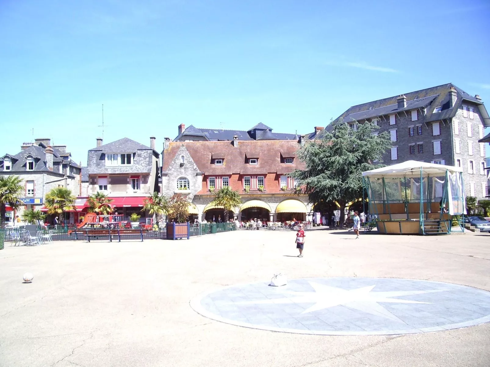 Wohnung mit Blick auf das Wasser - Dehors
