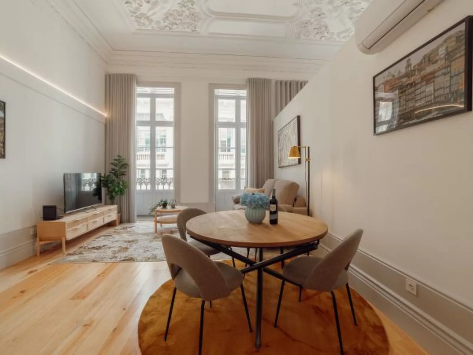 HEART OF PORTO APARTMENT A by VACATIONY - Drinnen