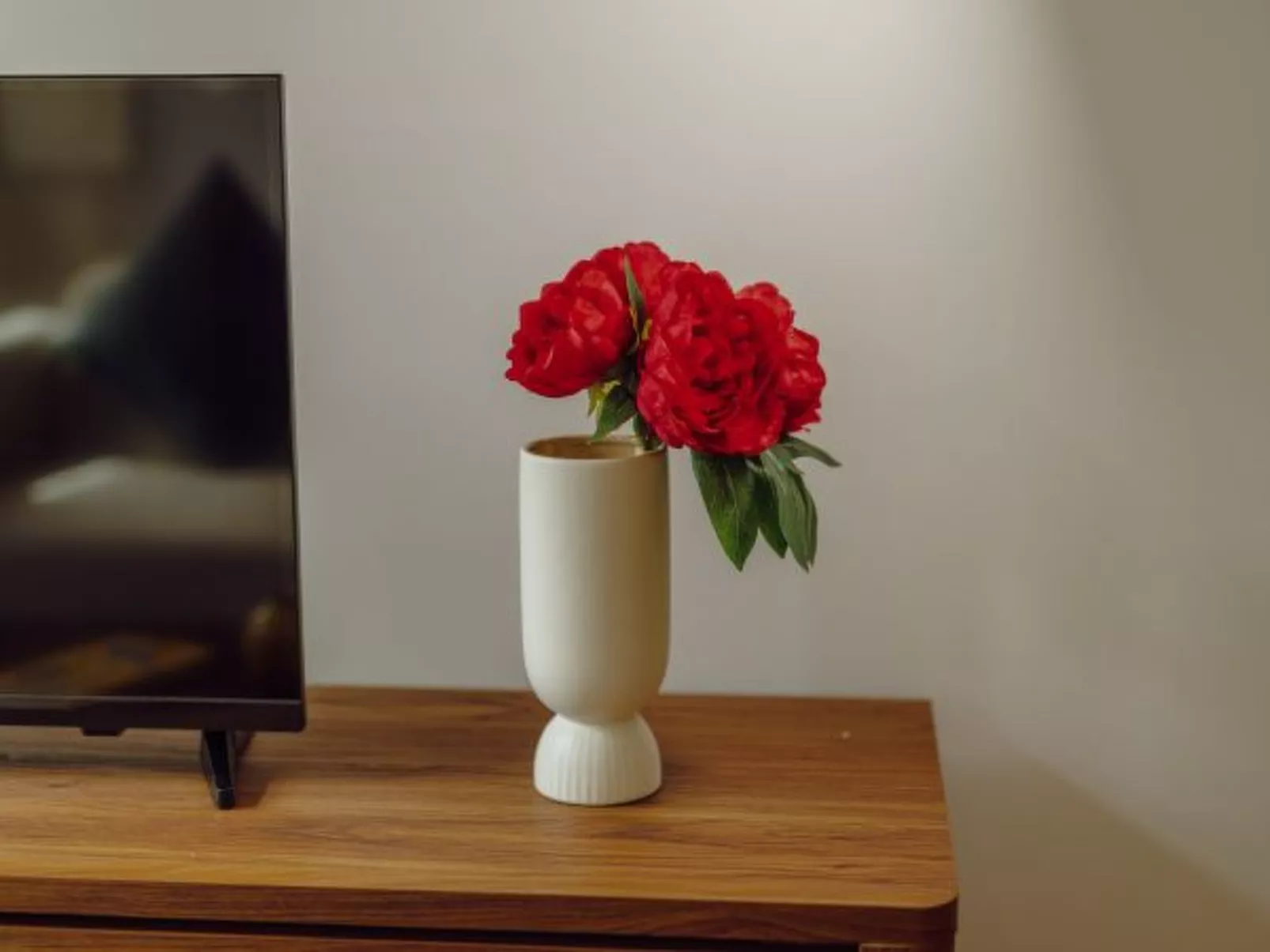 LEGACY OPORTO DESIGN APARTMENT F by VACATIONY - Inside