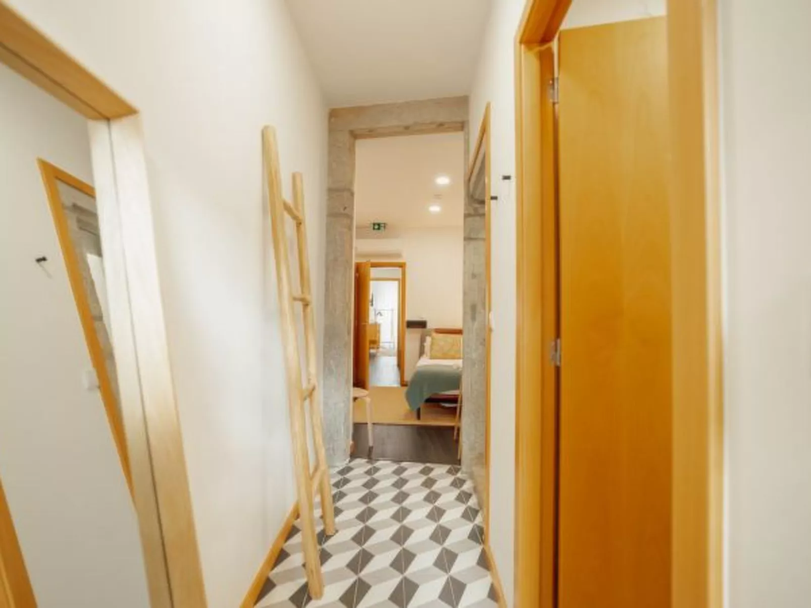 CHILLOUT TRINDADE HOME by VACATIONY - Inside