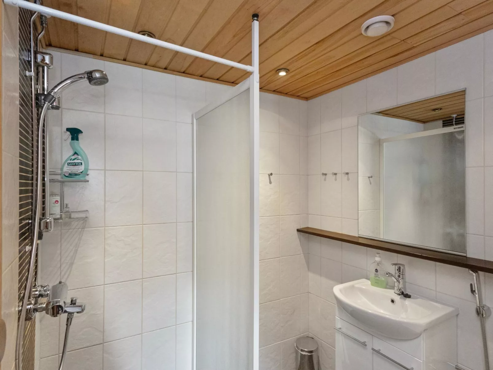 Levin otava 2 - Inside