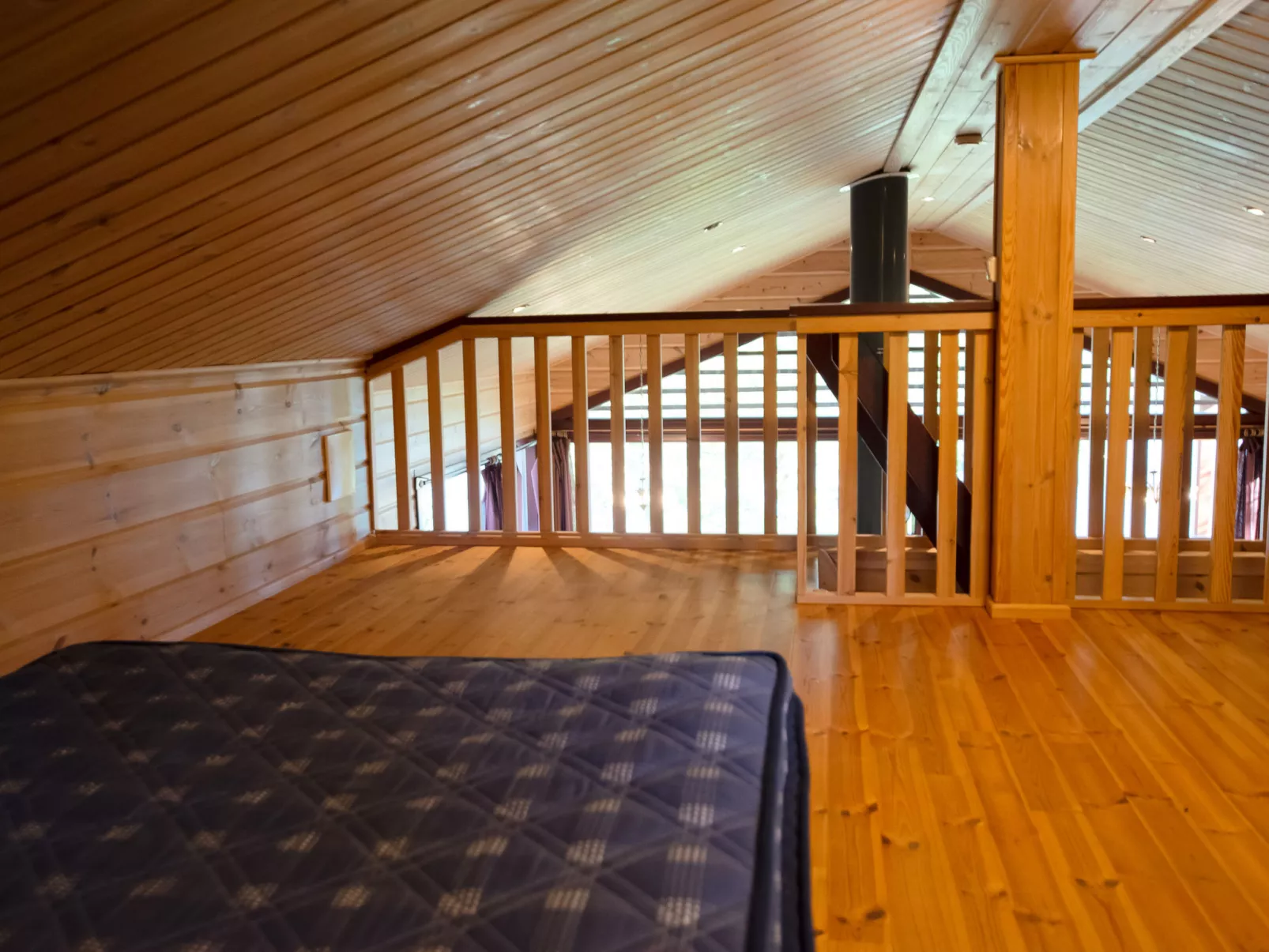 Tiirinniemi 27 a - Inside