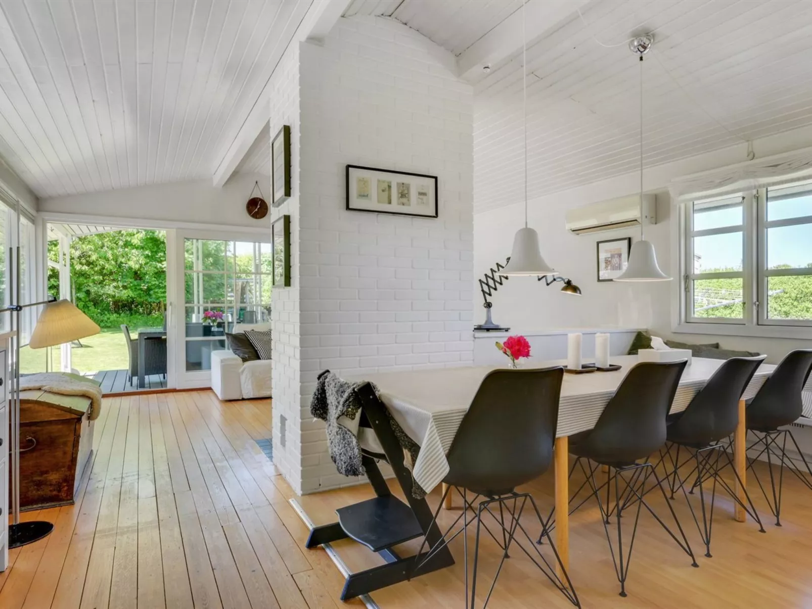 "Tobrjön" - 200m to the fjord - Dedans