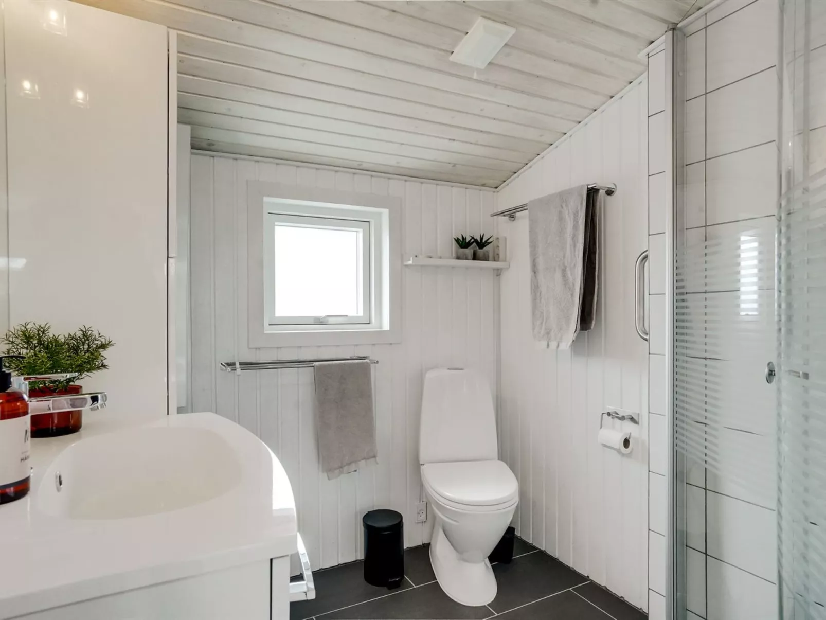 "Kei" - 75m from the sea - Drinnen