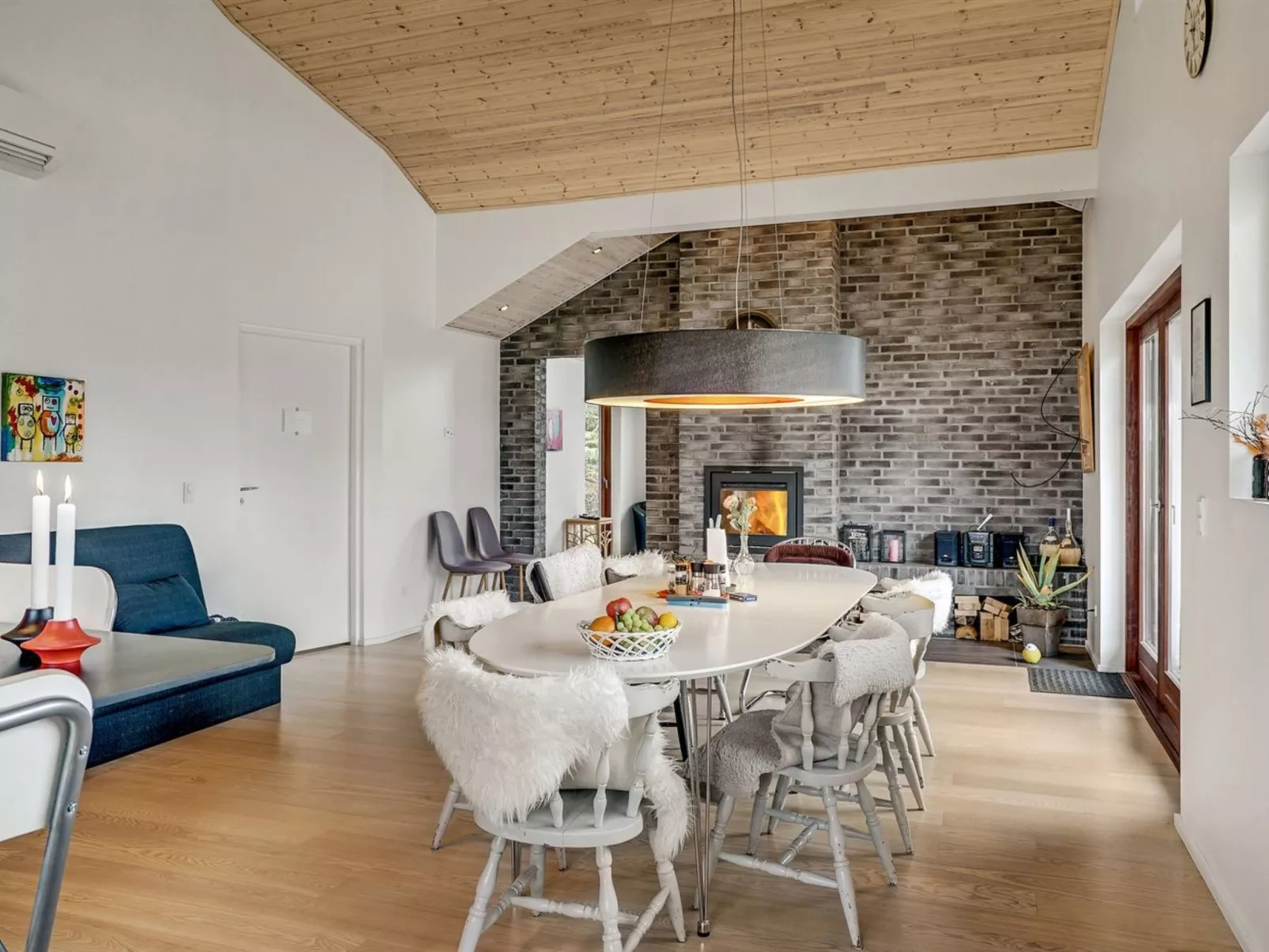 "Orm" - 550m to the fjord - Inside