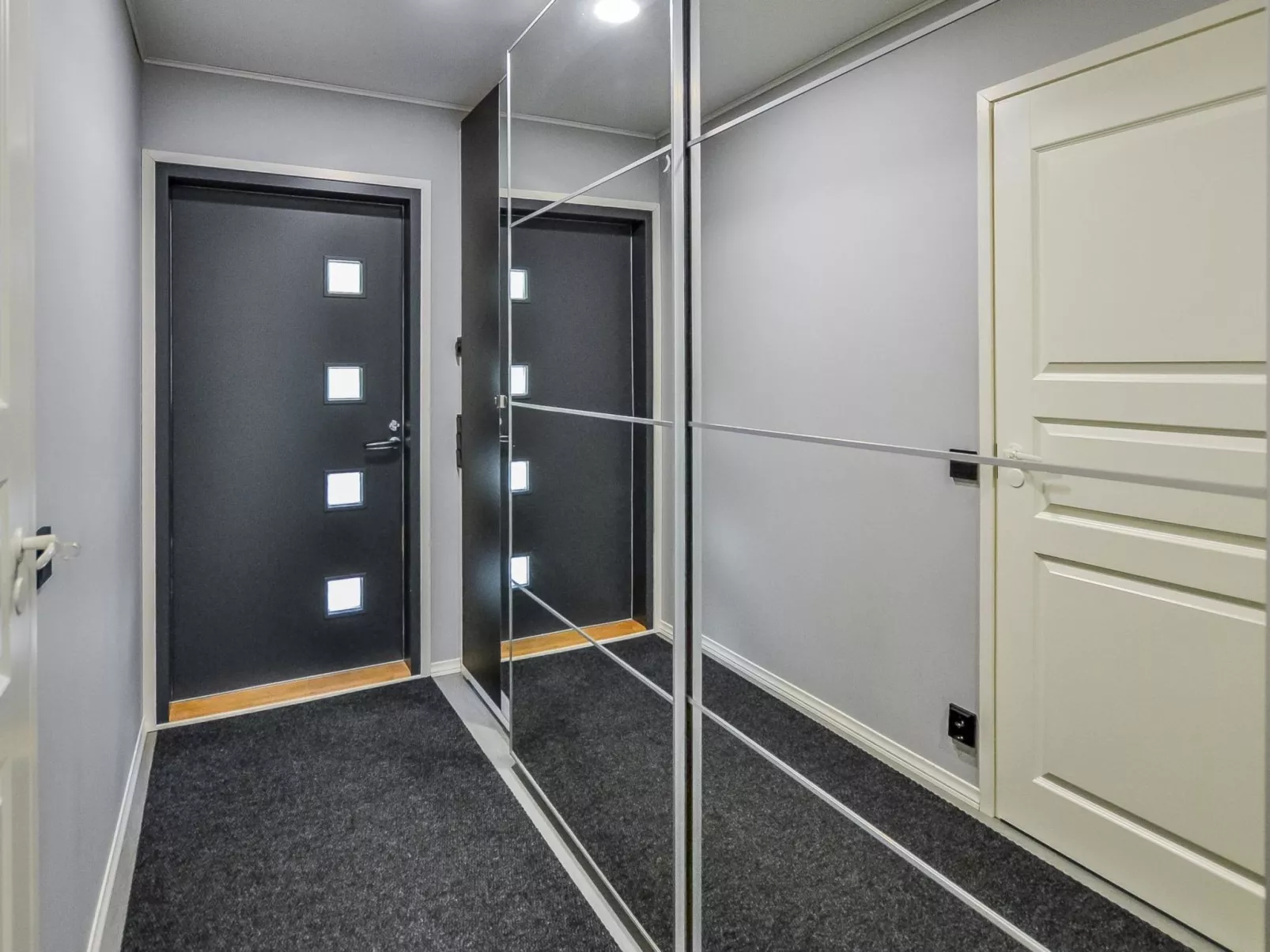 Tonttutahko 20 b - Dedans